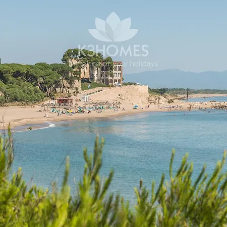 Villa Charming Villa, 200 Meters From Riells *